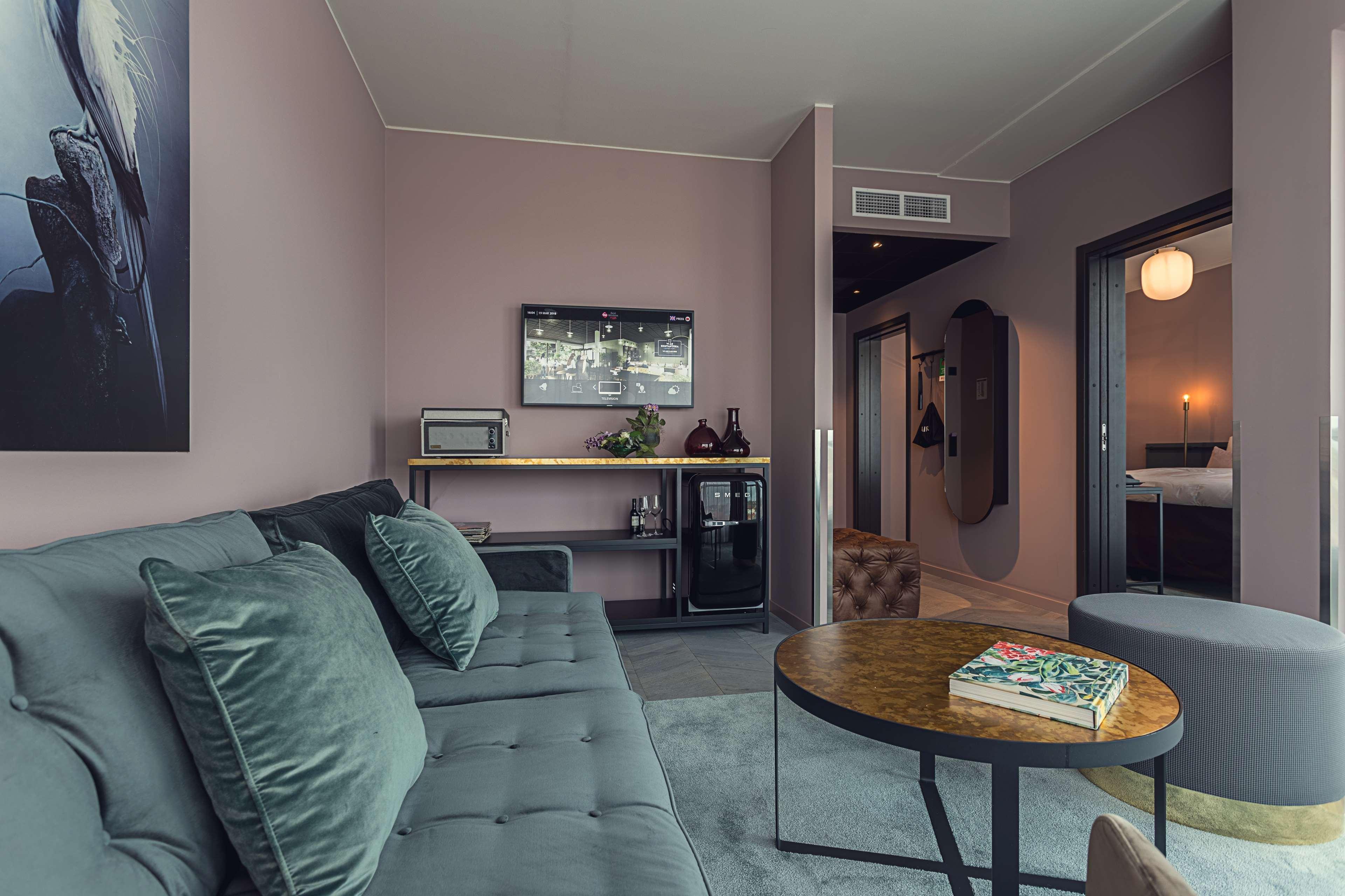 Best Western Plus Fort Worth Forest Hill Inn & Suites Exterior photo
