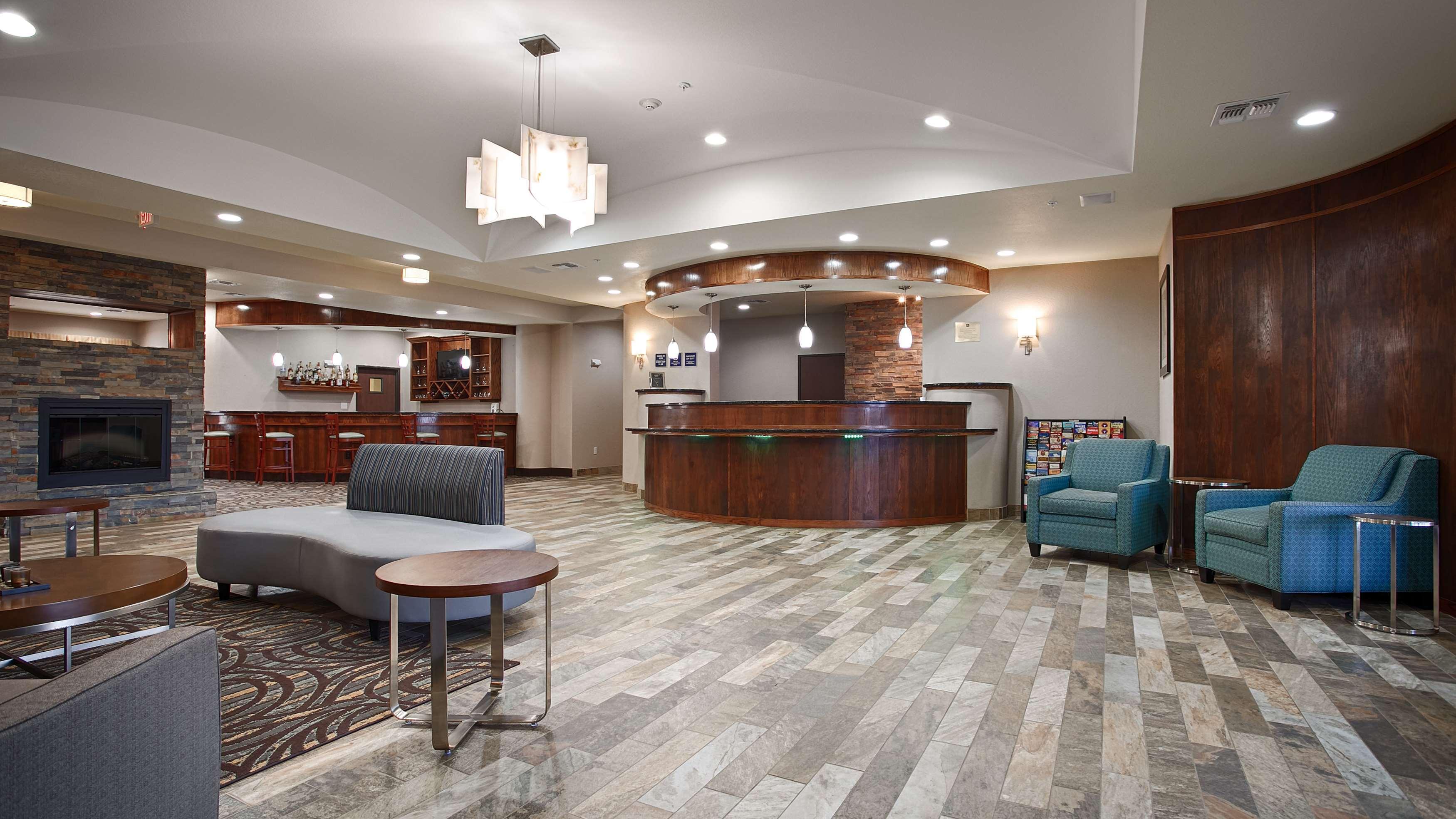 Best Western Plus Fort Worth Forest Hill Inn & Suites Exterior photo